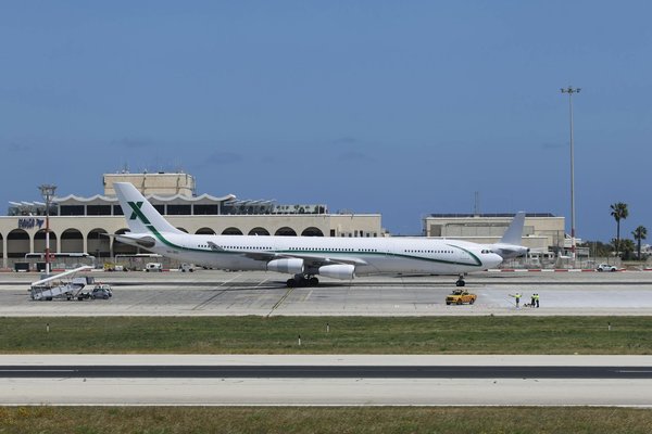 La tarification des sensations fortes : comment est déterminé le prix du saut en parachute ?